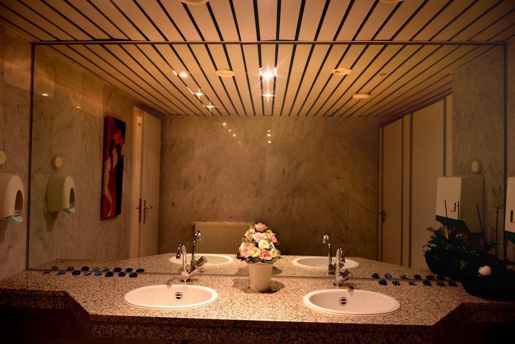 Alpha Hotel Garni Dietzenbach Eksteriør billede
