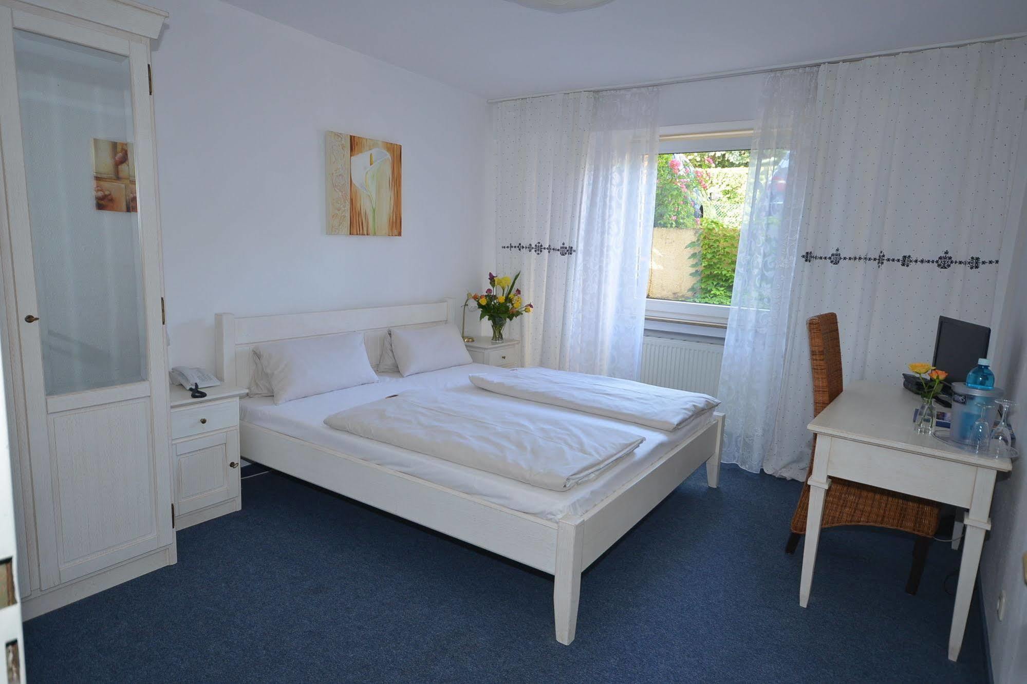 Alpha Hotel Garni Dietzenbach Eksteriør billede