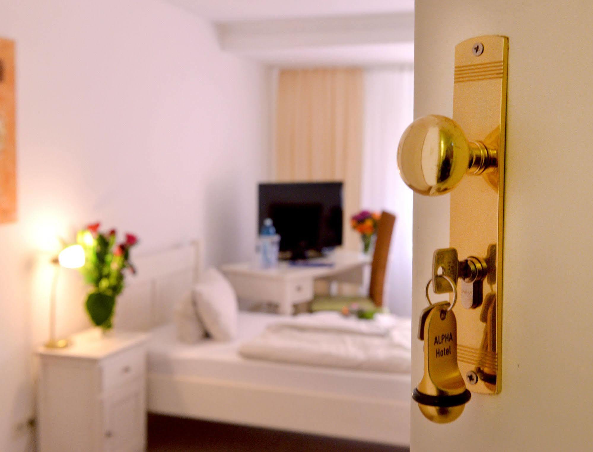 Alpha Hotel Garni Dietzenbach Eksteriør billede