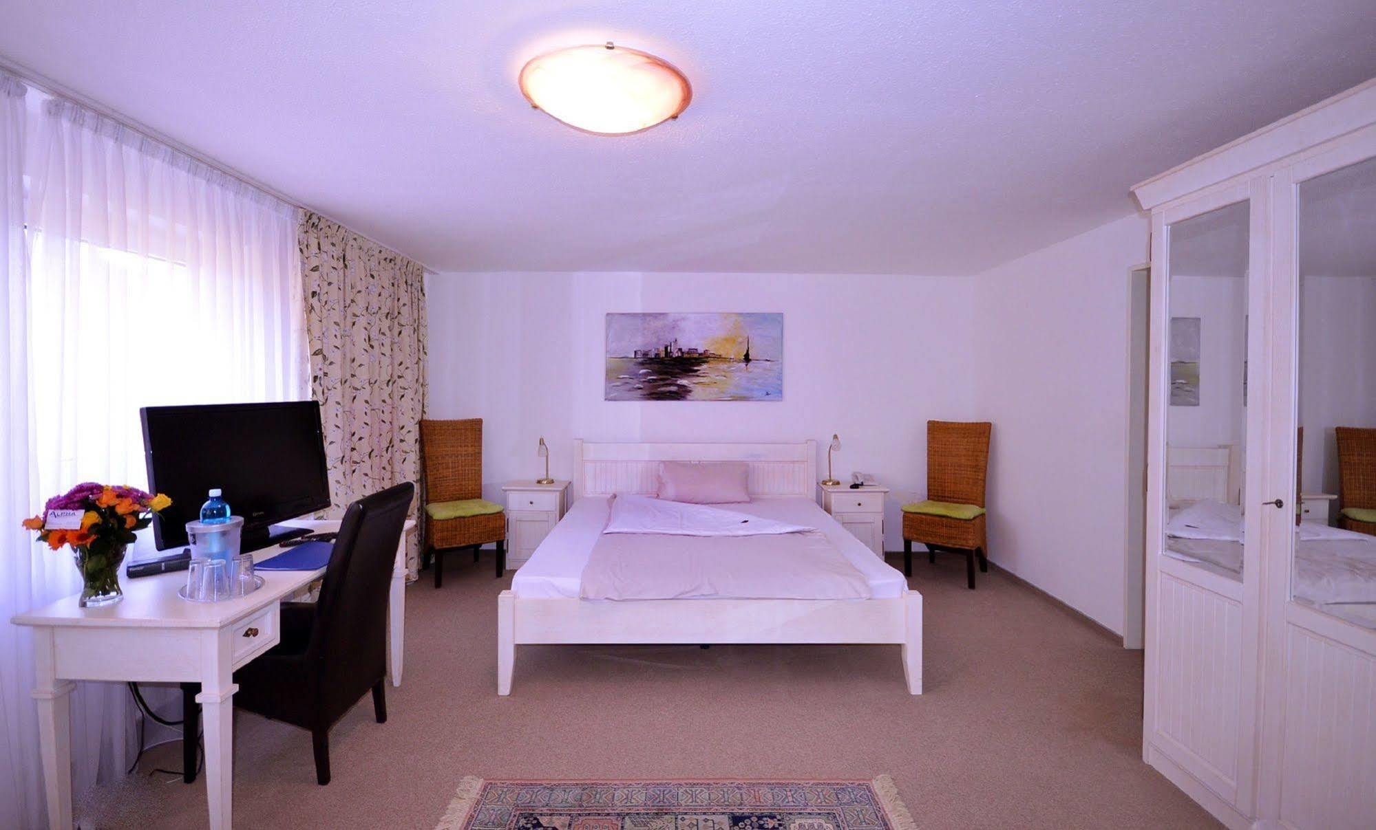 Alpha Hotel Garni Dietzenbach Eksteriør billede
